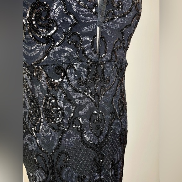 Aqua | Black Sequin Long Gown | Figure Hugging Dress | Women’s 12 - Picture 3 of 6